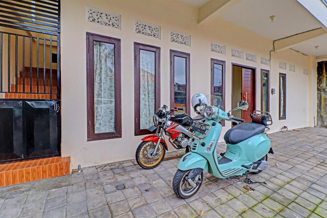 Oyo 91864 Holistic Stay Jimbaran Ngoại thất bức ảnh