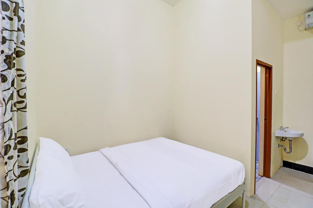 Oyo 91864 Holistic Stay Jimbaran Ngoại thất bức ảnh