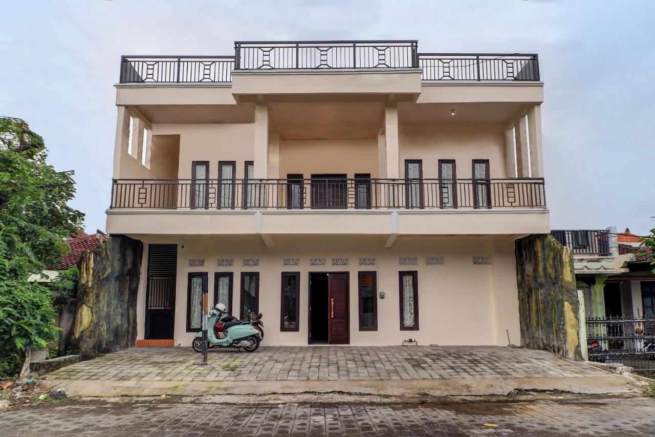 Oyo 91864 Holistic Stay Jimbaran Ngoại thất bức ảnh
