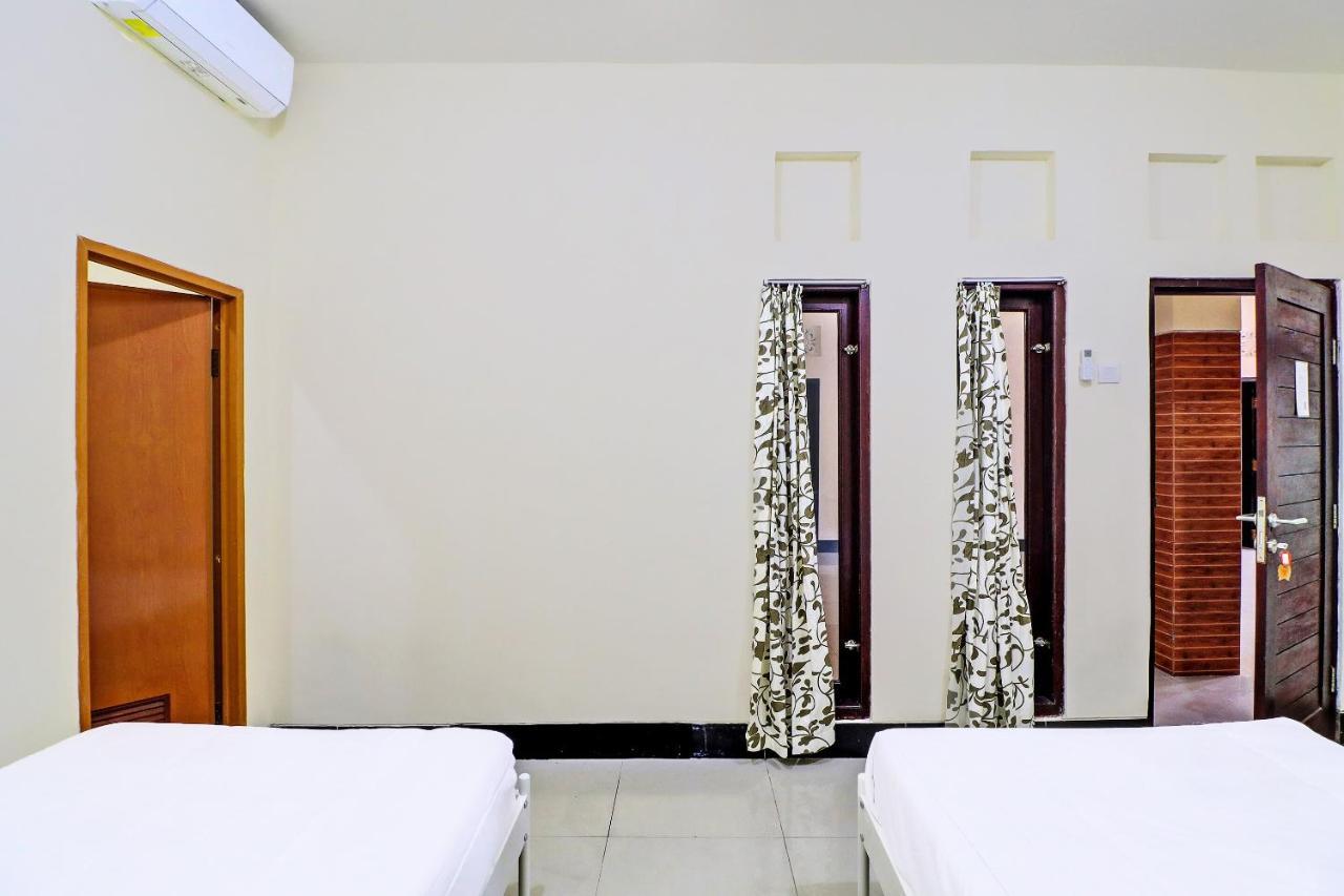 Oyo 91864 Holistic Stay Jimbaran Ngoại thất bức ảnh